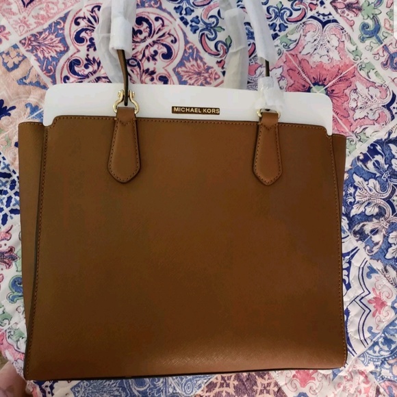 MICHAEL Michael Kors Handbags - Michael Kors Dee Dee Convertible tote, handbag